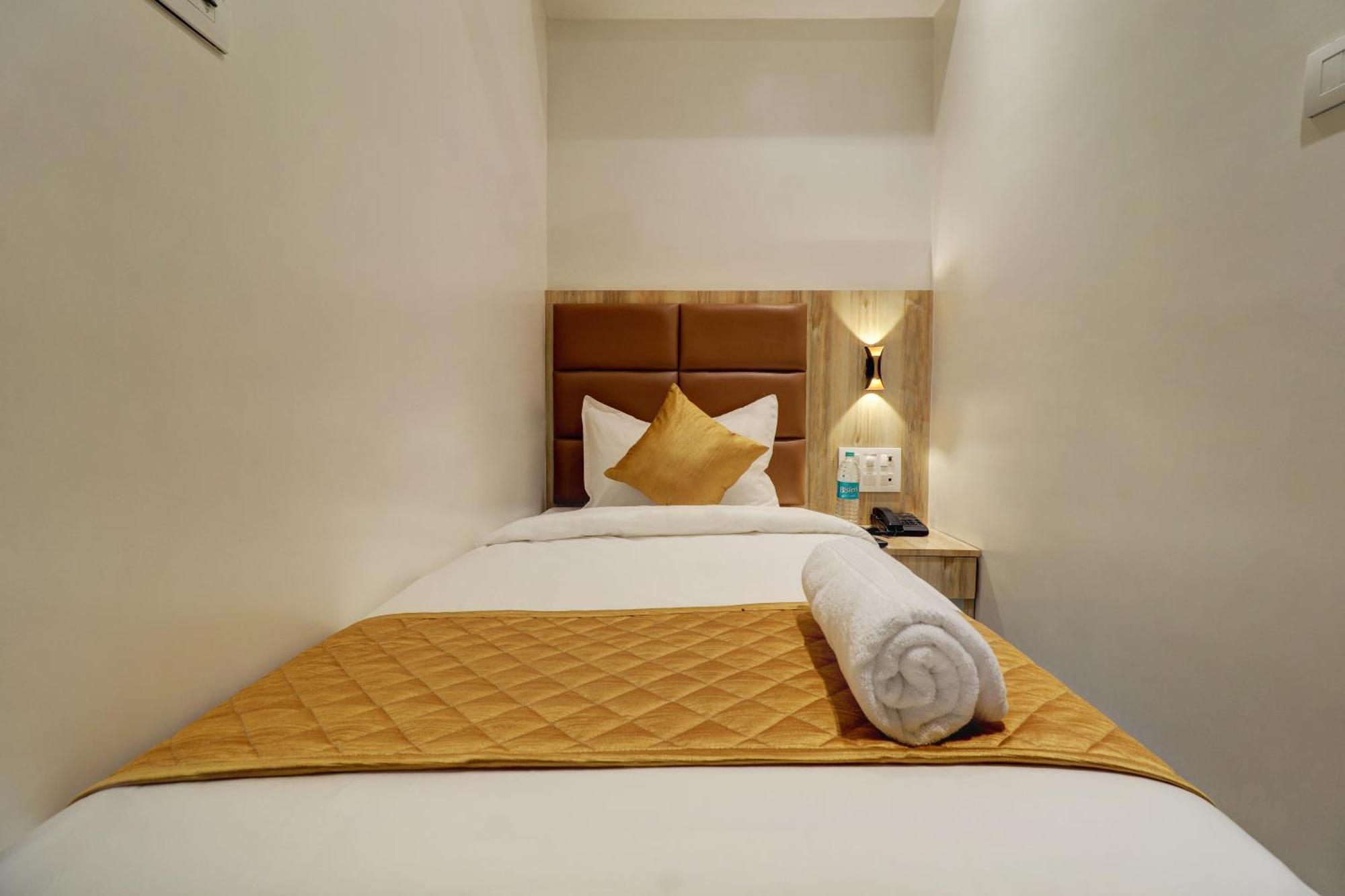 Hotel Enigma Inn Bombay Extérieur photo